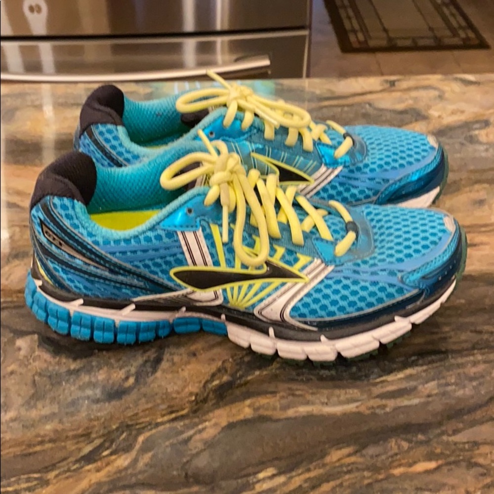 Brooks Shoes